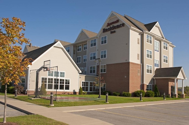 Gallery - Residence Inn Marriott Moline