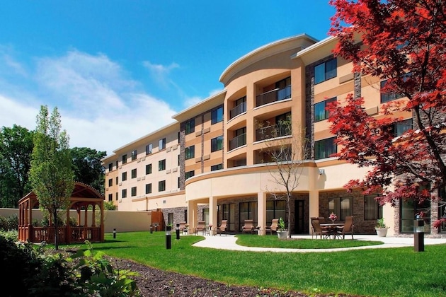 Gallery - Courtyard By Marriott Paramus