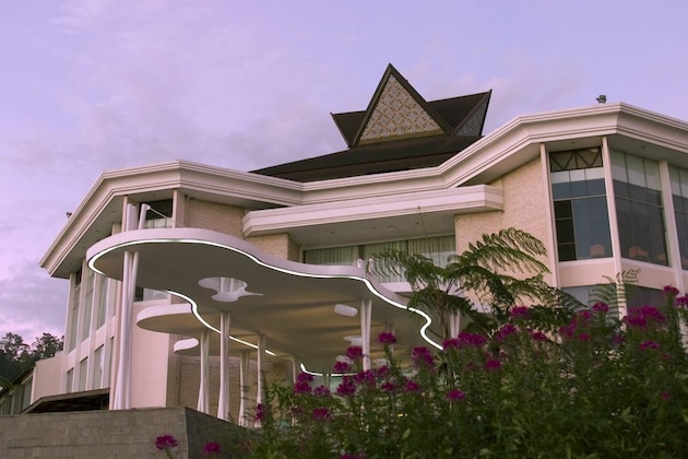 Gallery - Mikie Holiday Resort & Hotel