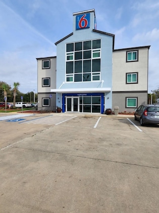 Gallery - Motel 6 Biloxi Beach