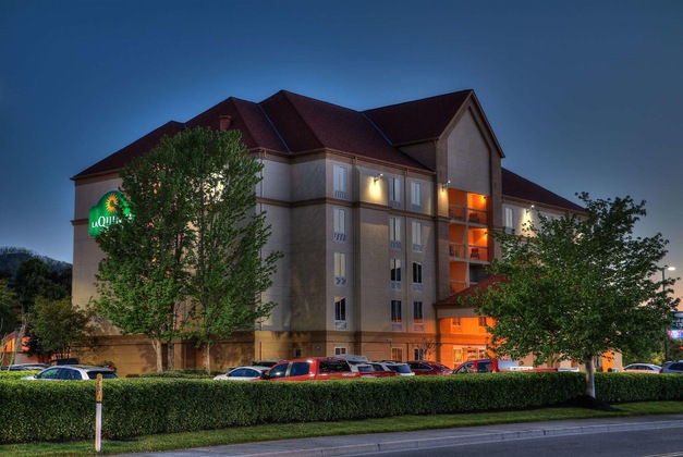 Gallery - La Quinta Inn & Suites By Wyndham Pigeon Forge