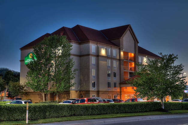 Gallery - La Quinta Inn & Suites By Wyndham Pigeon Forge