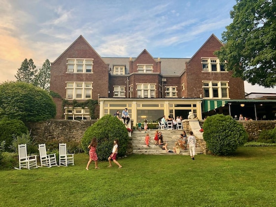 Gallery - Wilburton Inn