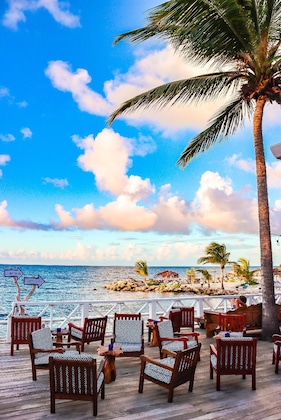 Gallery - Ocean Point Beach Resort & Spa - Adults Only
