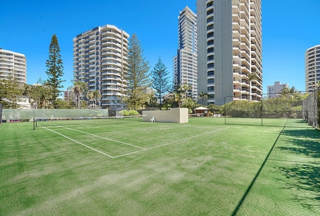 Gallery - Surfers Century Oceanside Apartments