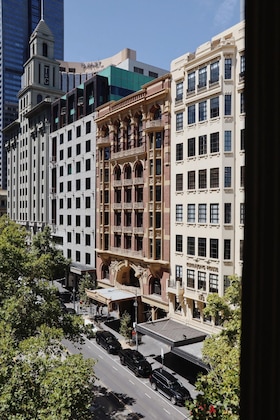 Gallery - Hotel Collins