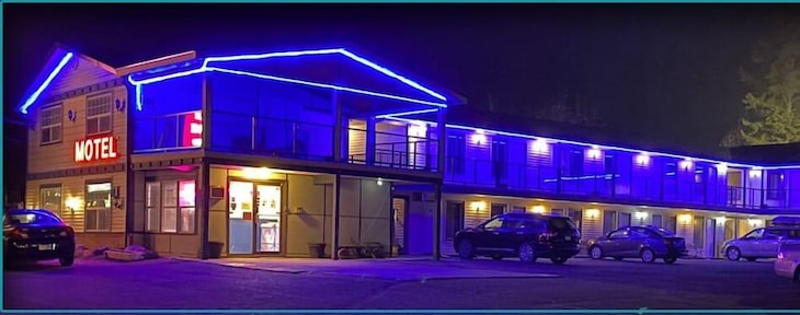 Gallery - Imperial Motel