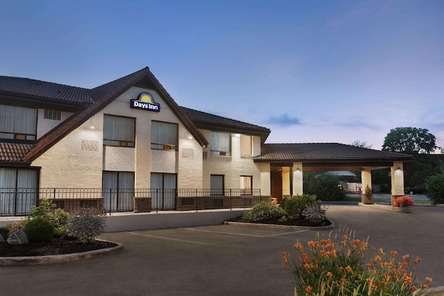 Gallery - Days Inn By Wyndham Miramichi Nb