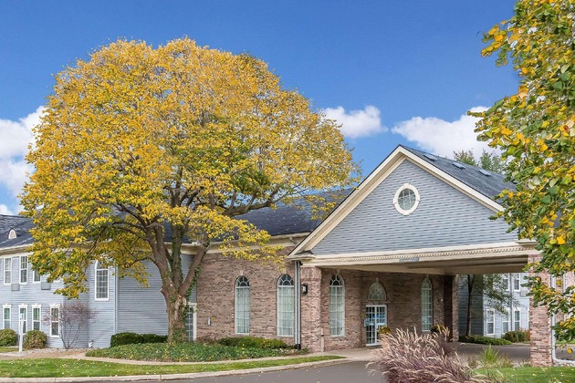 Gallery - Comfort Inn Plainwell