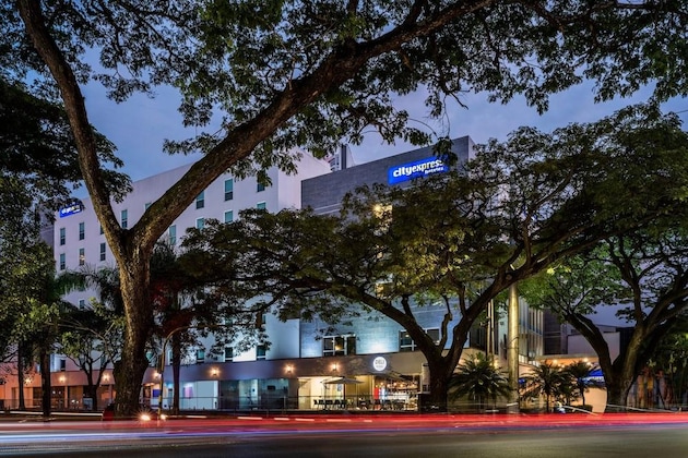 Gallery - City Express Plus By Marriott Cali Colombia