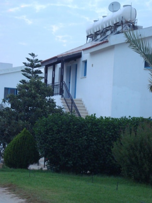 Gallery - Socrates Apartments