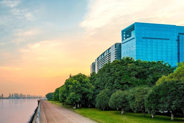 Gallery - The Azure Qiantang, A Luxury Collection Hotel