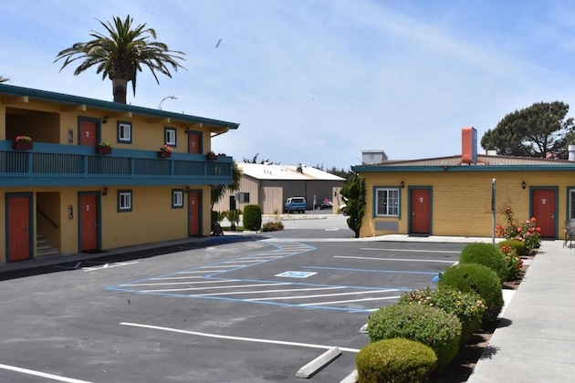 Gallery - Seaside Inn