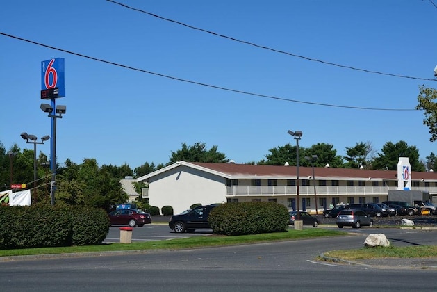 Gallery - Motel 6 Springfield Chicopee