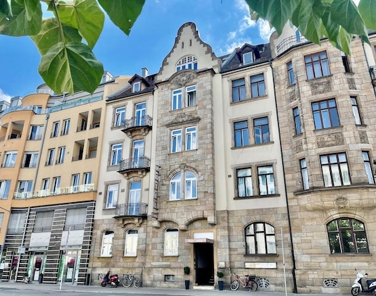 Gallery - Hotel Central