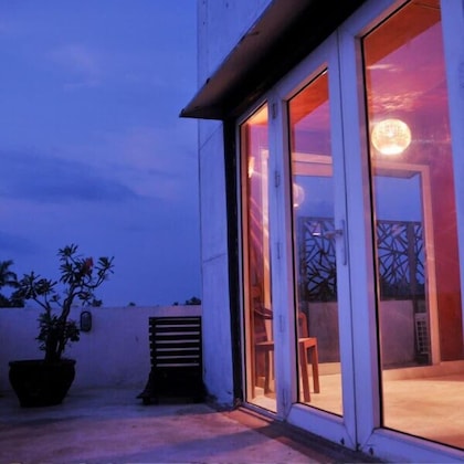 Gallery - Mamas Coral Beach Hotel & Restaurant
