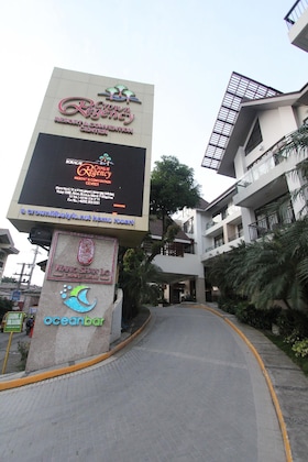Gallery - Crown Regency Resort & Convention Center