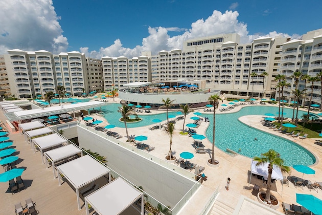 Gallery - Hilton Cancun Mar Caribe All-Inclusive Resort
