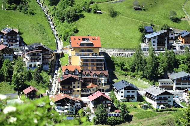 Gallery - Hotel & Luxury Appartements Dorfstadl