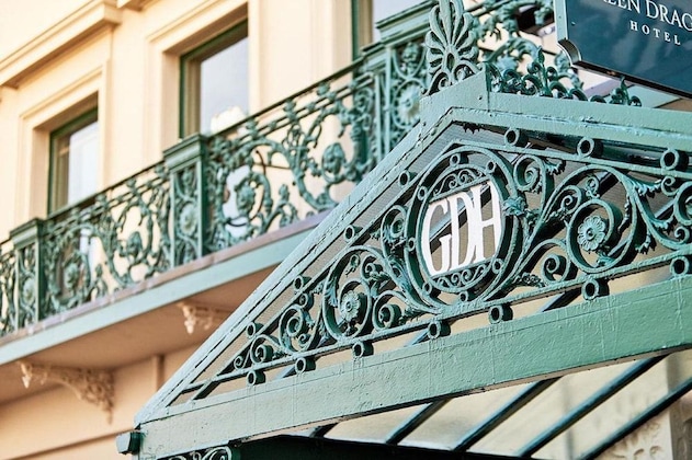 Gallery - Green Dragon Hotel