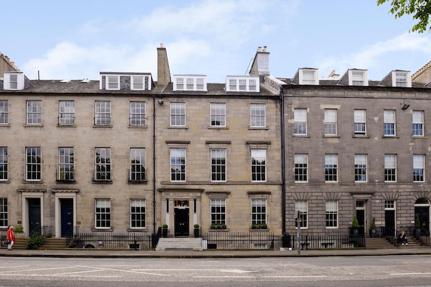 Gallery - Destiny Scotland - Q-Residence