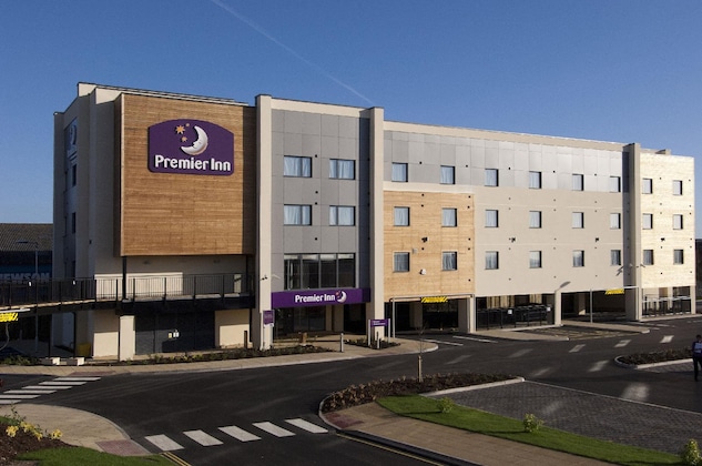 Gallery - Premier Inn Newton Abbot
