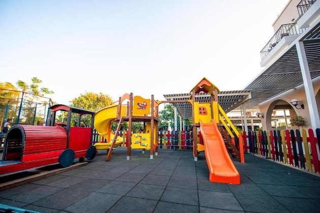 Gallery - Peridis Family Resort