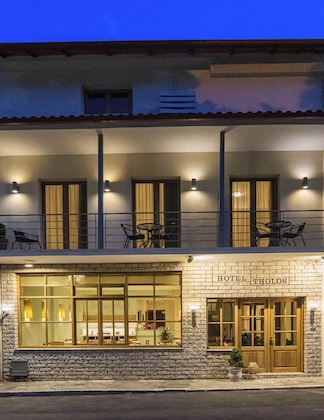 Gallery - Tholos