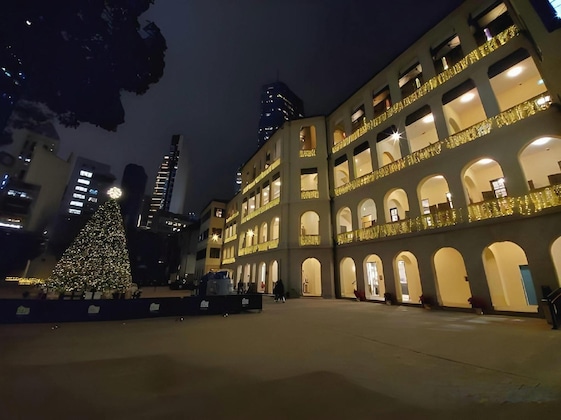 Gallery - The Pottinger Hong Kong
