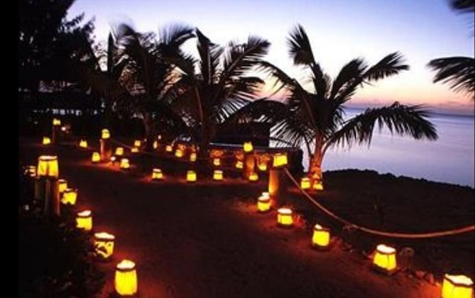 Gallery - Las Rocas Resort And Dive Center