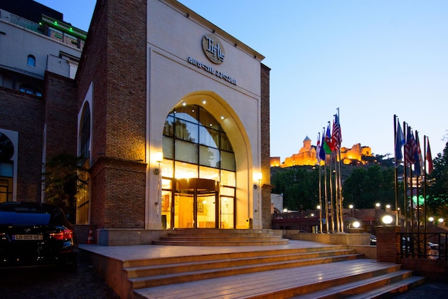 Gallery - Tiflis Palace