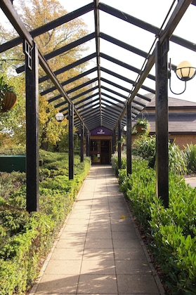 Gallery - Premier Inn Bracknell Central