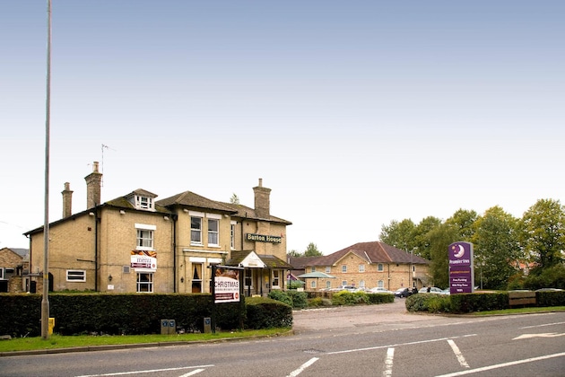 Gallery - Premier Inn Boston