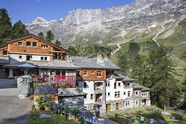 Gallery - Saint Hubertus Resort