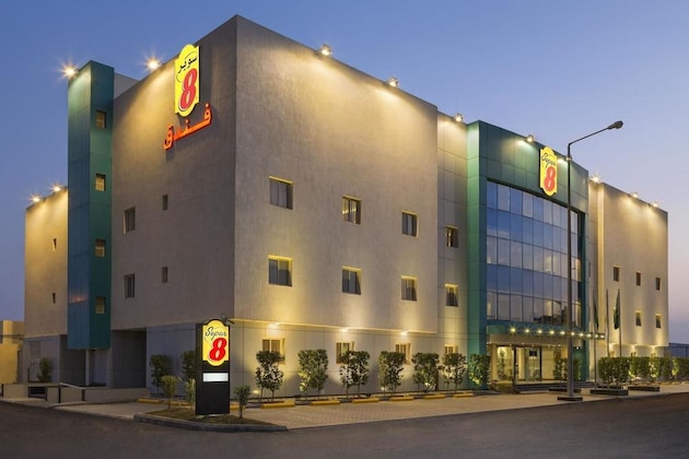 Gallery - Super 8 By Wyndham Al Riyadh