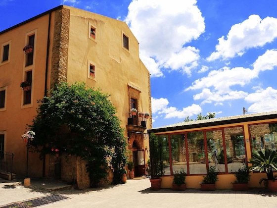 Gallery - Torre Di Renda