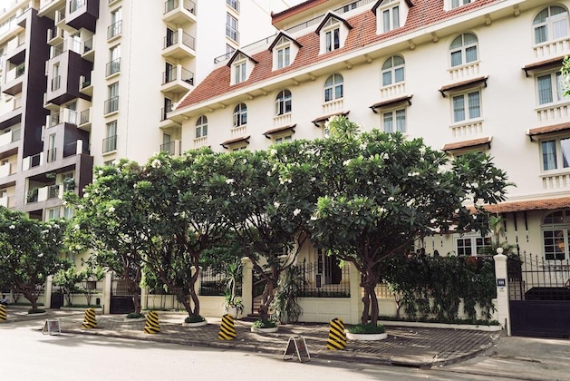Gallery - Central Mansions