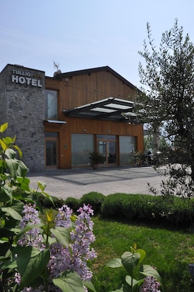 Gallery - Tullio Hotel