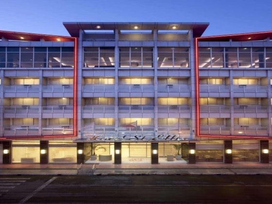 Gallery - Hotel St Ellis