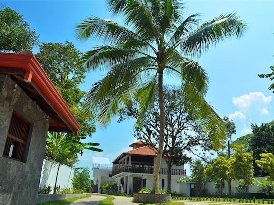 Gallery - Rockery Villa