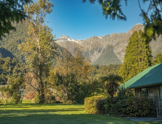 Gallery - Rainforest Motel