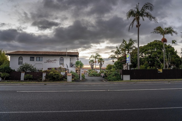 Gallery - Loredo Motel