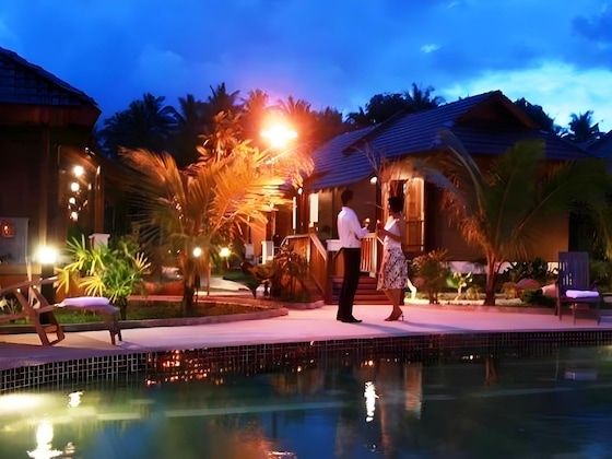 Gallery - Ulek Beach Resort
