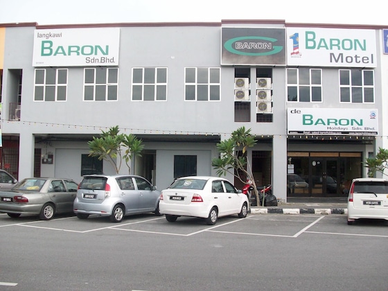 Gallery - 1 Baron Motel
