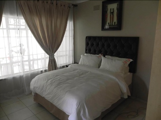 Gallery - Owee's Place