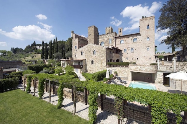 Gallery - Castello Di Monterone