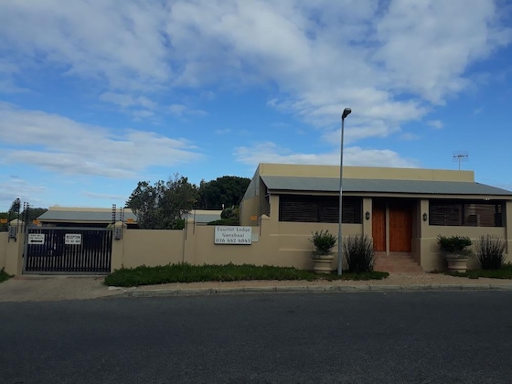 Gallery - Tourist Lodge Gansbaai