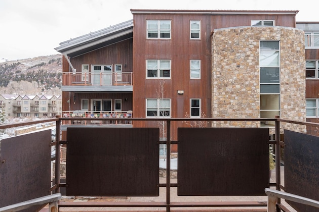 Gallery - The Auberge Residences At Element 52
