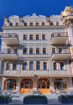 Gallery - Palais Royal Hotel