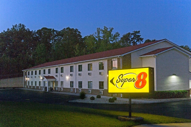 Gallery - Super 8 By Wyndham Radcliff Ft. Knox Area